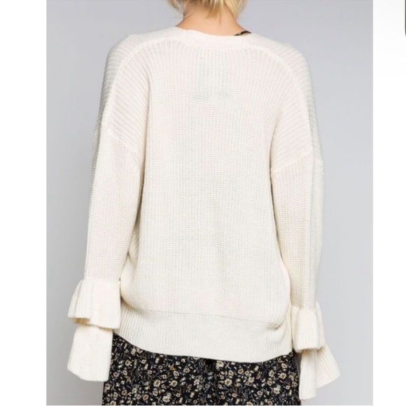 New POL Open Cardigan With Bell Sleeves - Picture 4 of 6